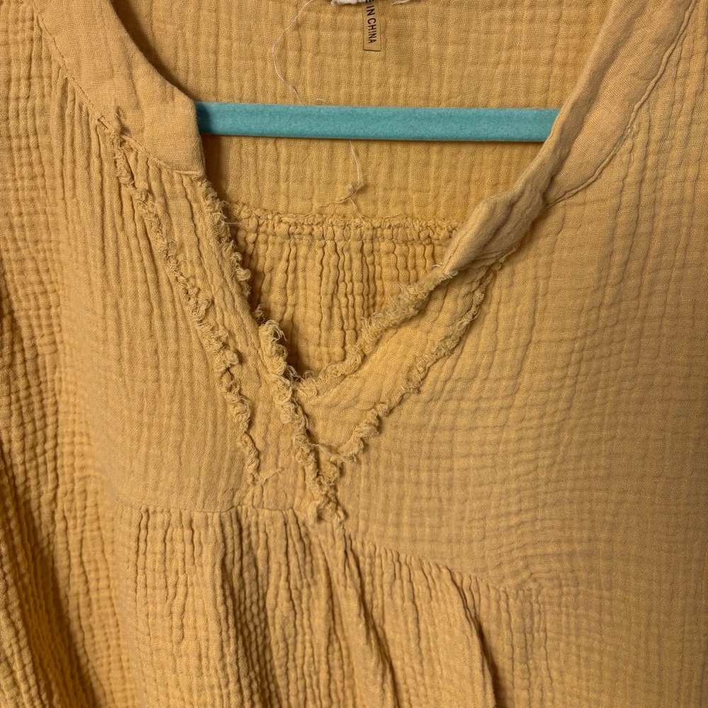 Entro Mustard Yellow Textured Tunic Blouse with Pockets - Picture 4 of 7